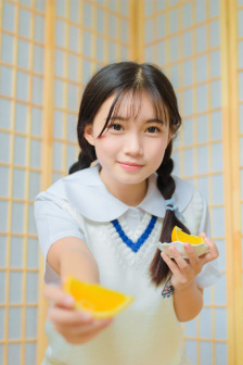 用木塞堵住不能流出来